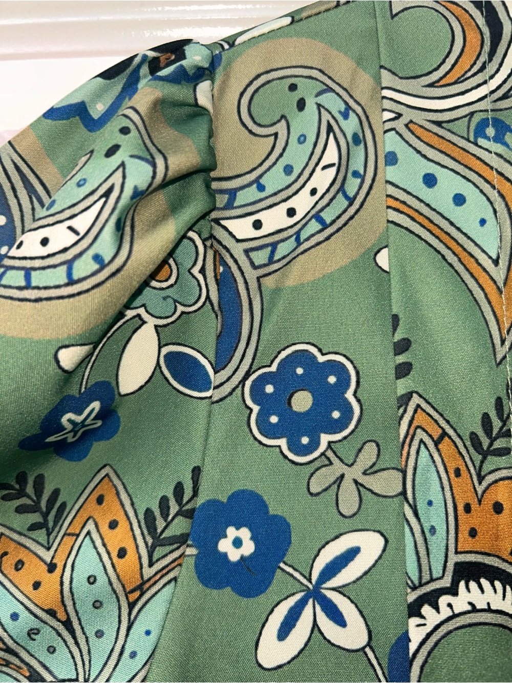Green Paisley Long-Sleeve Women's Silky Blouse - Picture 6 of 7